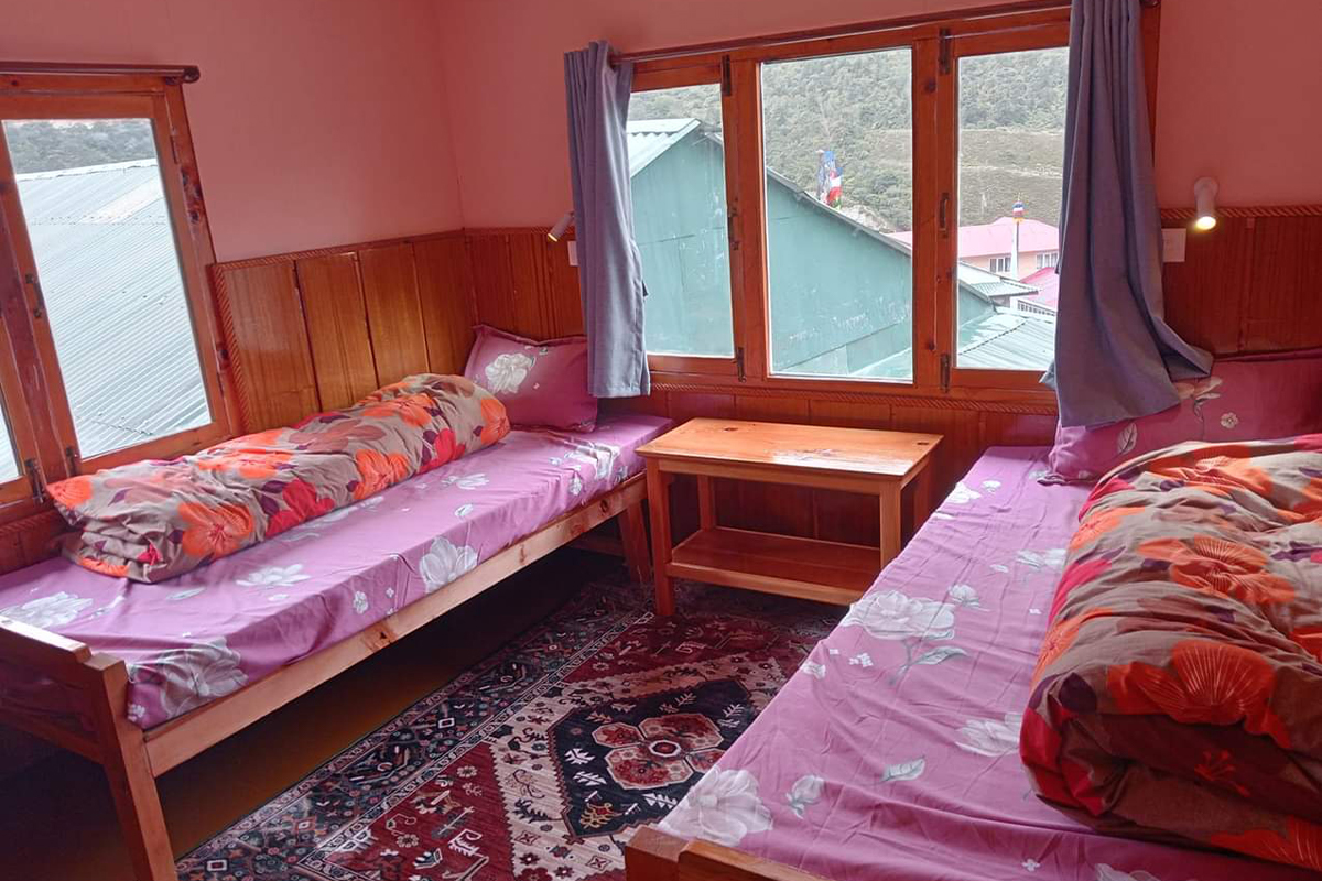 beds in ebc trek